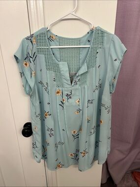 Floral top
